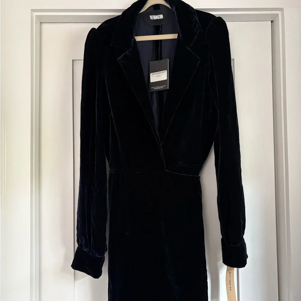 Reformation Lindey NAVY - Picture 4 of 5